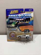 Johnny Lightning Muscle Cars 1972 Amc Javelin B23