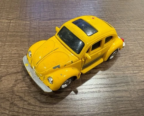 1984 Super GoBots Bug Bite VW Volkswagen Beetle Transformer ~ GoBots Bandai