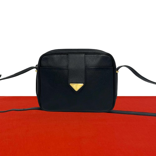 YVES SAINT LAURENT YSL Logo Metal Shoulder Bag leather black 56762