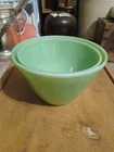 Vintage Jadeite Fire King Oven Ware Splash Proof Nesting Bowls 7 5/8"  8.5"