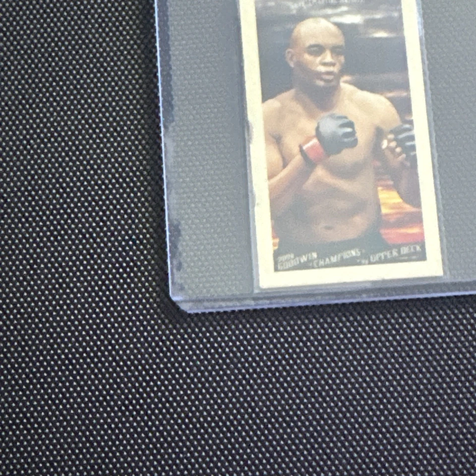 RARE 2009 Upper Deck GOODWIN CHAMPION ANDERSON SILVA MINI TOBACCO BOXING CARD 53 - Image 4 of 4