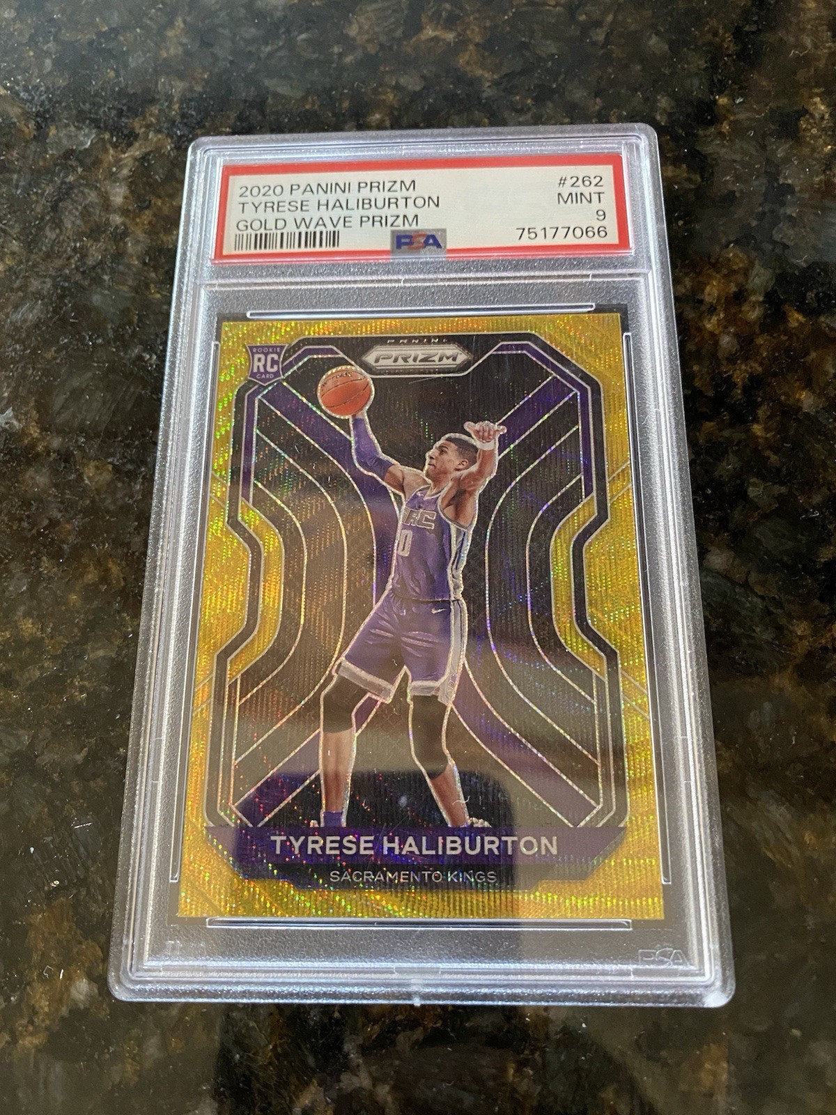2020-21 Panini Prizm - Tyrese Haliburton #262 Gold Wave Prizm (RC)
