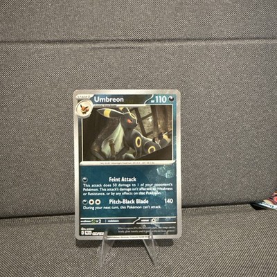 Umbreon (Poke Ball Pattern) 059/131 Sv: Prismatic Evolutions Holo