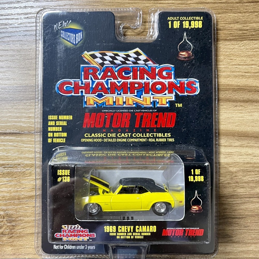 Racing Champions Mint Motor Trend 1969 Chevy Camaro Issue #136 Yellow New 1998