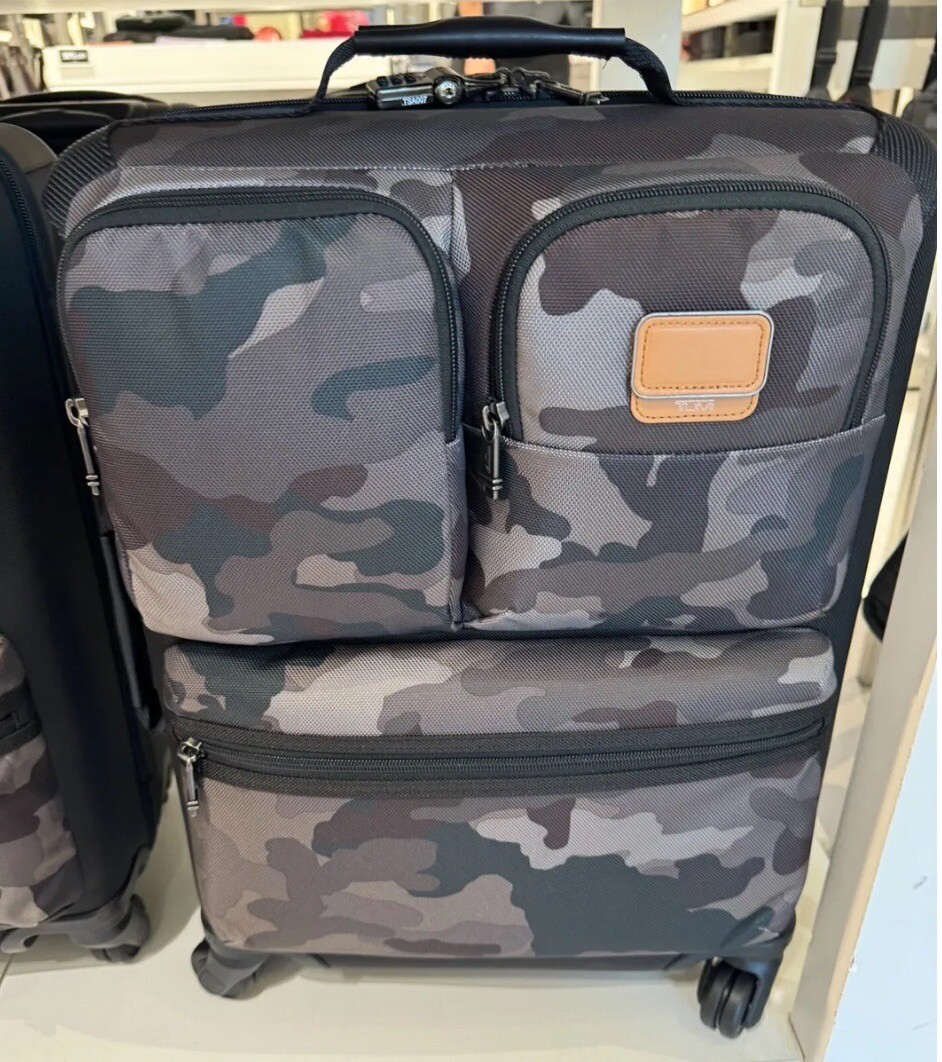 NEW Tumi Briley International Expandable 4 Wheel Packing Suit Case