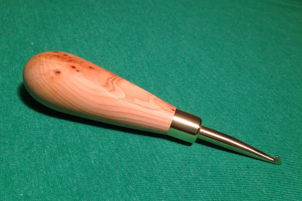 Irish Hook (Hartman Hook) Ergo Handle rughooking hookie rughook rugtool - Image 2 of 4