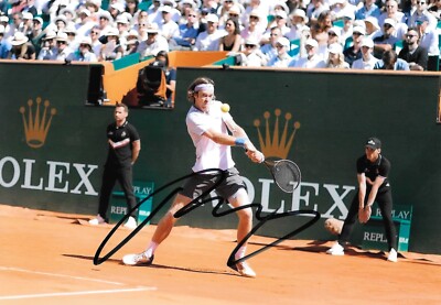 Andrey Rublev wird während seines Spiels auf Ton geschossen signiert 12x8 Foto