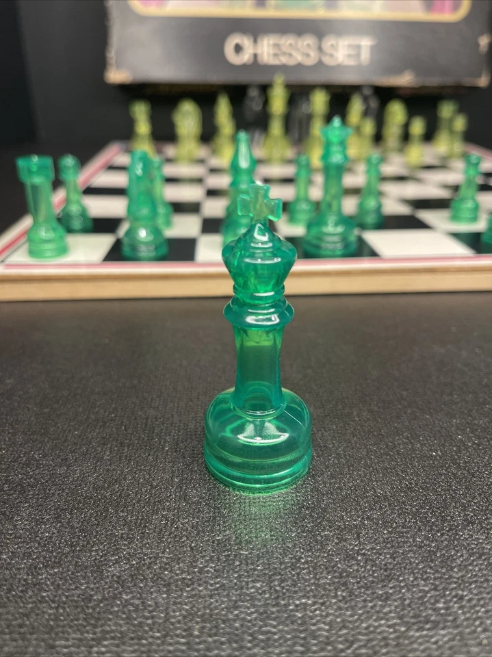 1971 Hasbro Chess Set With Board & Box Photos - Complete - Image 4 of 4