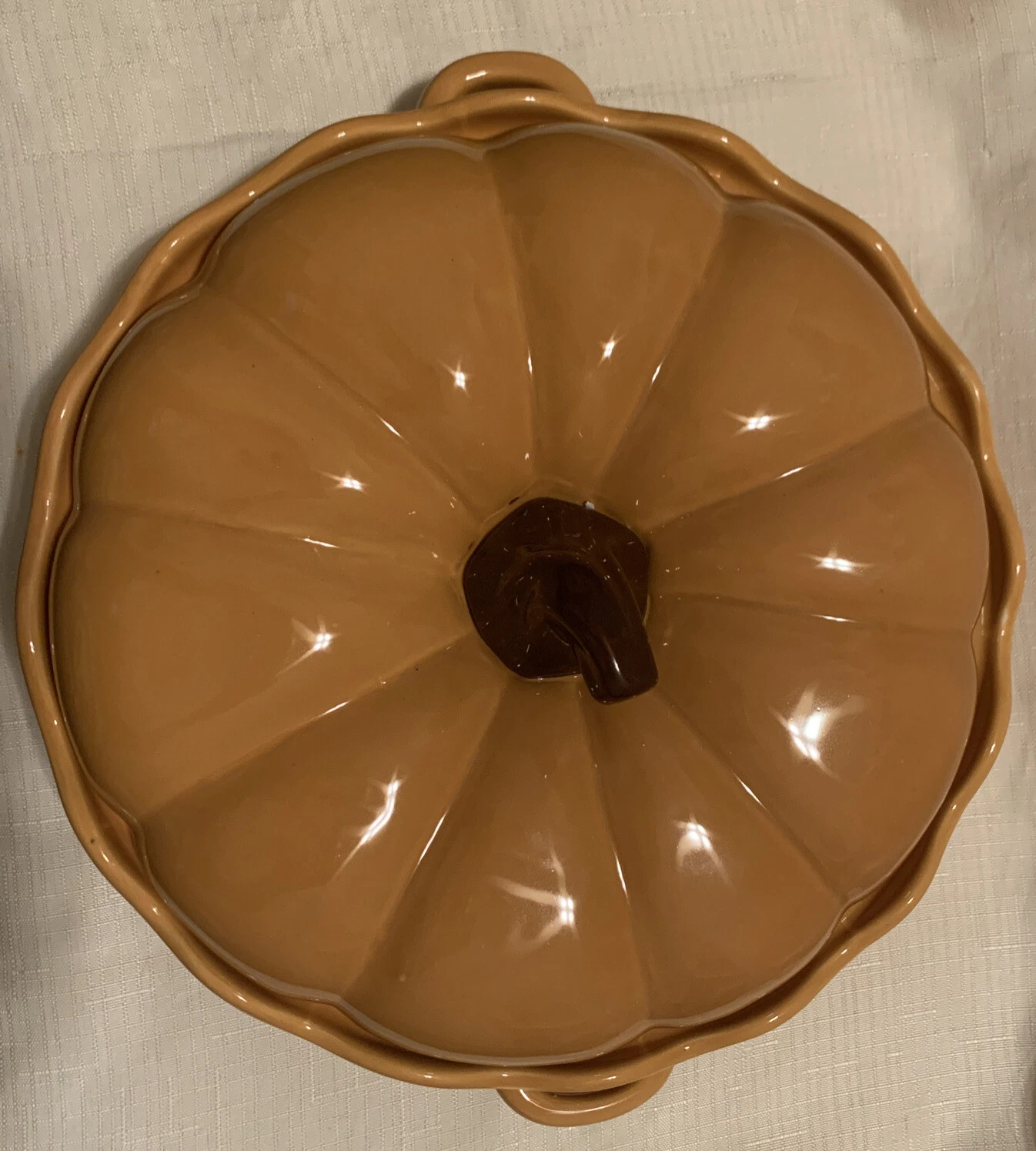 Pumpkin Pie Dish With Covered Lid And Handles Oven, Dishwasher, Microwave Safe