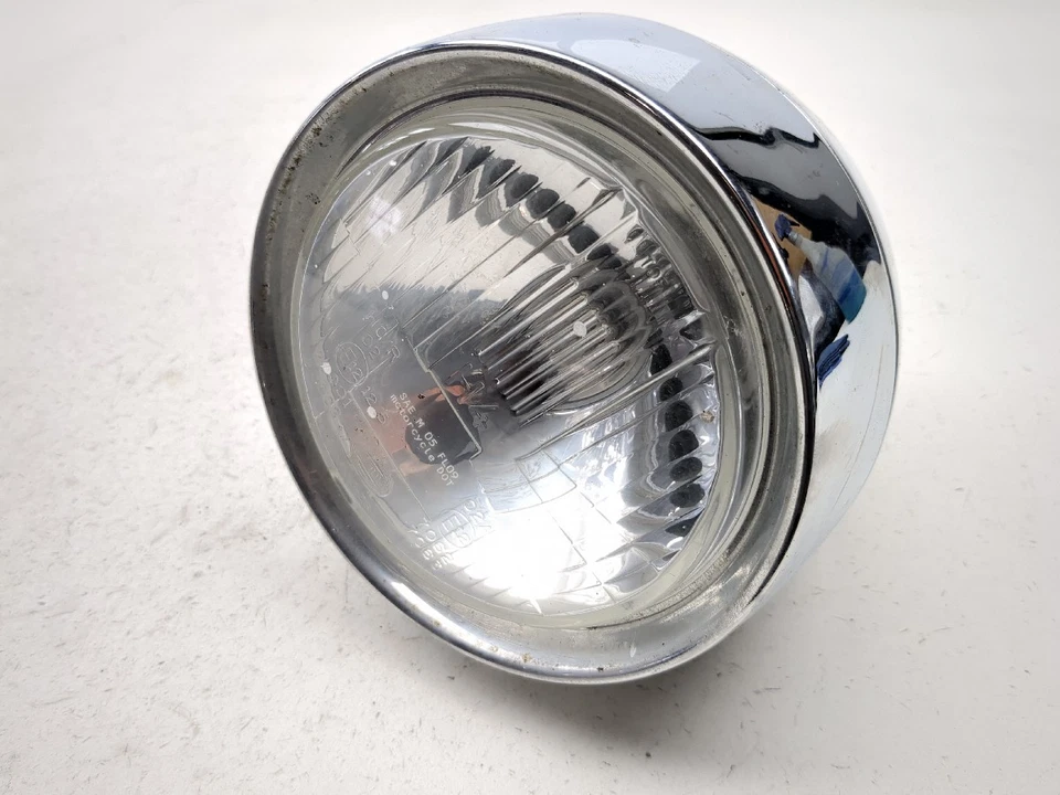 09-17 Triumph Thunderbird 1600 前灯头灯 — 第 3/4 张图片