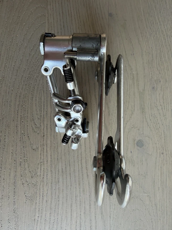 Occasion CAMPAGNOLO NUOVO RECORD DERAILLEUR ARRIERE Longue Chape, Gravé 75 - Photo 2/4