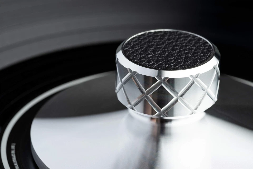 Silver Aluminium Turntable with Leather Cover 78mm 120g Portable Design - Image 4 of 4