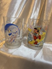 Juego de vasos Disney 2000 Walt Disney World Mickey, Pinocho, Dumbo, Bambi