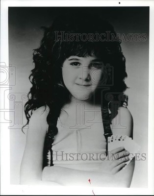 1994 Press Photo Actress Alisan Porter stars in "Curly Sue" on NBC