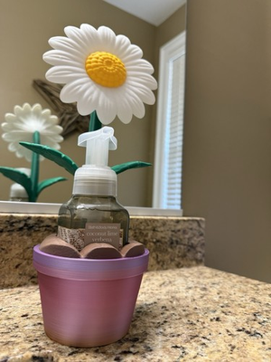 #ad #ad Bath amp; Body Works Daisy Flower Pot Refillable Soap Dispenser Holder Plastic $21.00