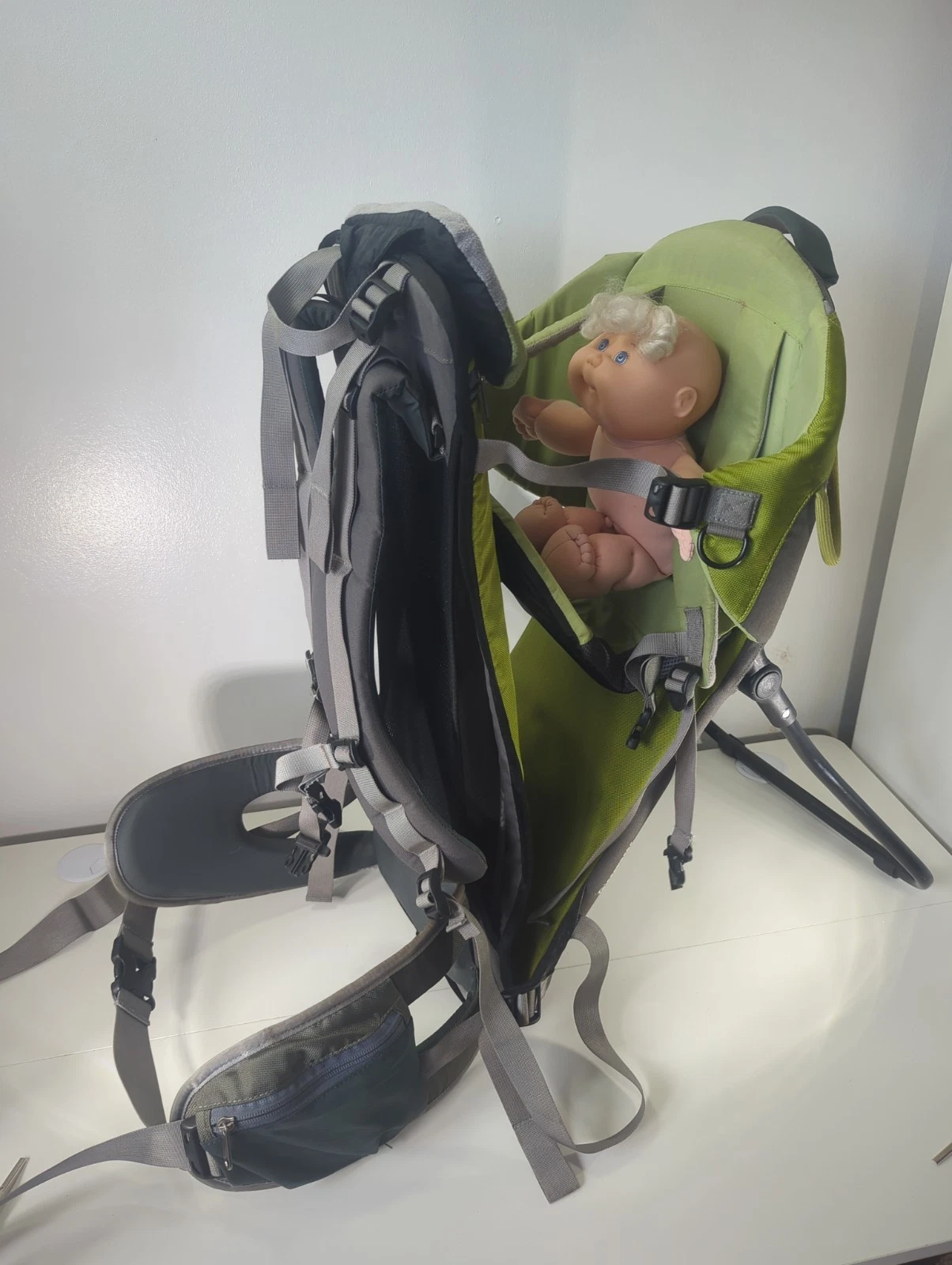 Little Llfe Discoverer Baby Carrier Lightweight Folding Green Grey Child 20kg
Opens in a new window