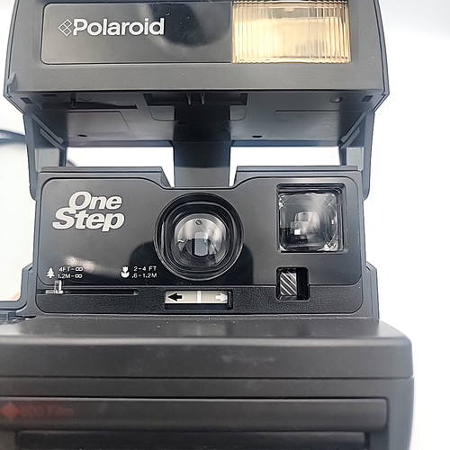 OneStep Polaroid Camera ( Uses 600 Film) With GE Exposure Meter - Sold As Is - Picture 2 of 11