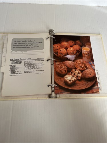 VTG Duncan Hines Bake Shop in a Book, 1979 3 Hole Binder Cookbook, Monthly Tabs - Picture 15 of 24