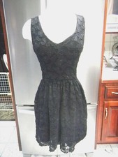 EIGHT SIXTY BLACK LACE W SPARKLE SZ S SLEEVELESS V NECK COCKTAIL DRESS