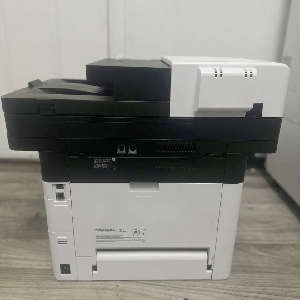 Impresora láser monocromática todo en uno Kyocera ECOSYS M2640idw 42 ppm con tóner Foto 3 de 4