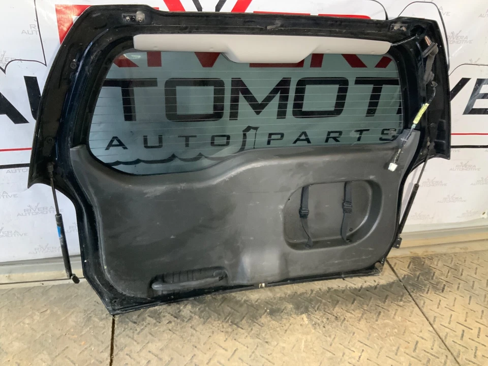 DAMAGED 2005- 2010 2011 2012 2013 2014 2015 NISSAN XTERRA REAR LIFTGATE OEM - Image 4 of 4