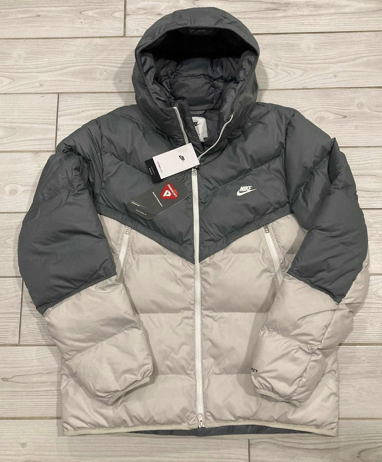 NWT Nike Storm-Fit Jacket men's size Large DR9605-084
Opens in a new window or tab