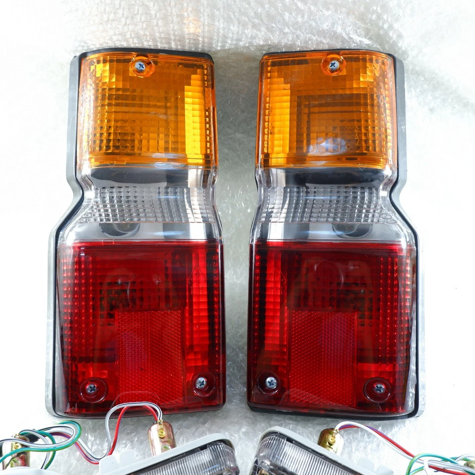 DAIHATSU ROCKY FEROZA BLIZZARD Taillight Lamp + Side  Front Turn Signal RH/LH - Image 4 of 4