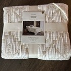 Threshold Matelasse Quilt Set - Full/Queen 2 Standard Shams