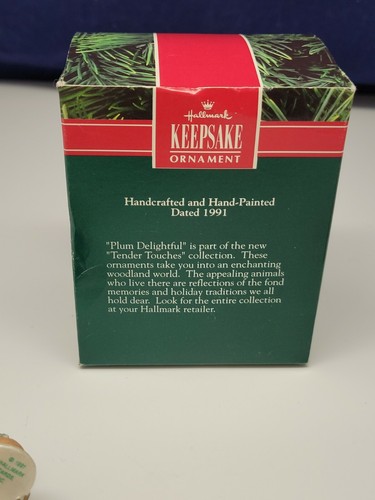Vintage Hallmark Christmas Ornament Plum Delightful Raccoon Serving Cake So Cute - Picture 10 of 11