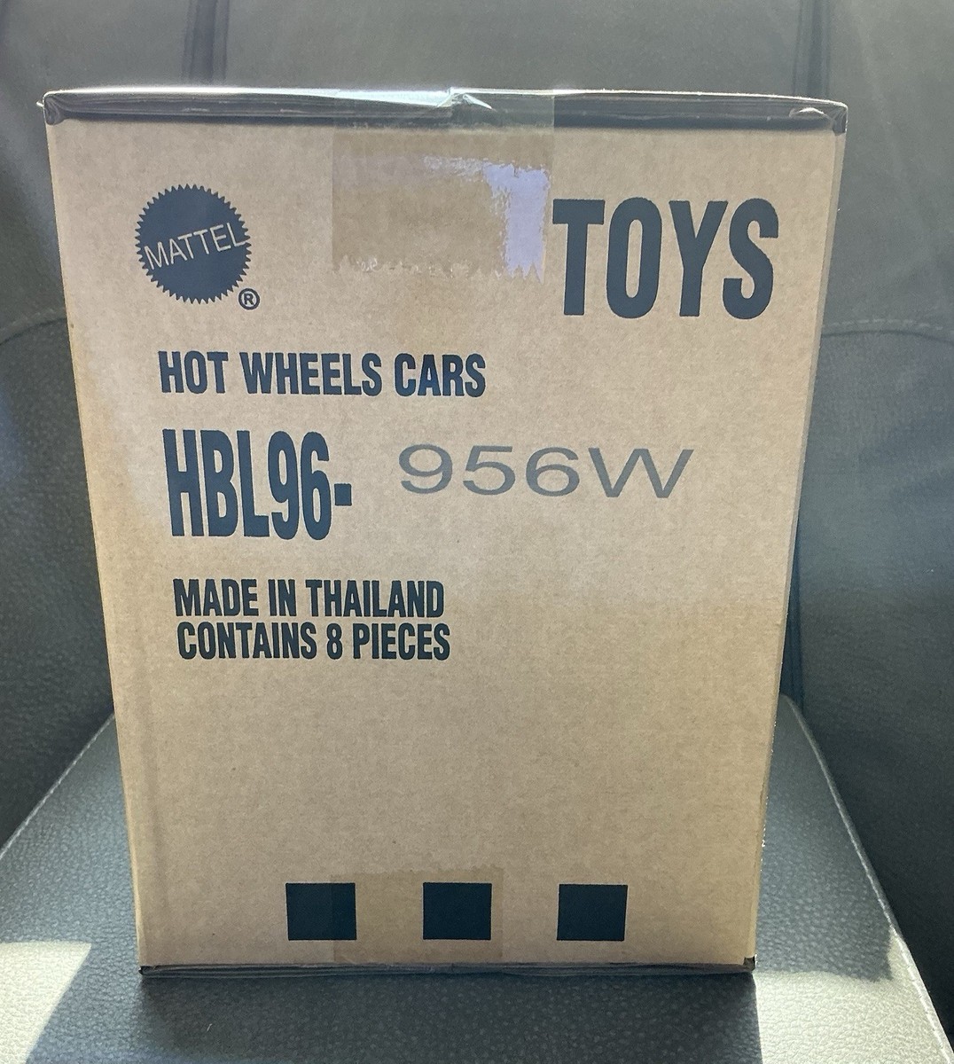 2026 Hot Wheels Premium Twin Pack HBL96-956W 🔥SEALED CASE IN HAND
