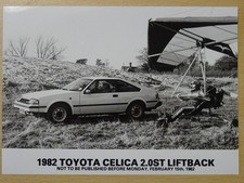 Toyota Celica Liftback Handglider Vintage Black White 1980s Press Photo 7" x 5"
