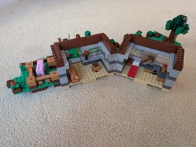 LEGO Minecraft: The First Night (21115) 100% Complete 