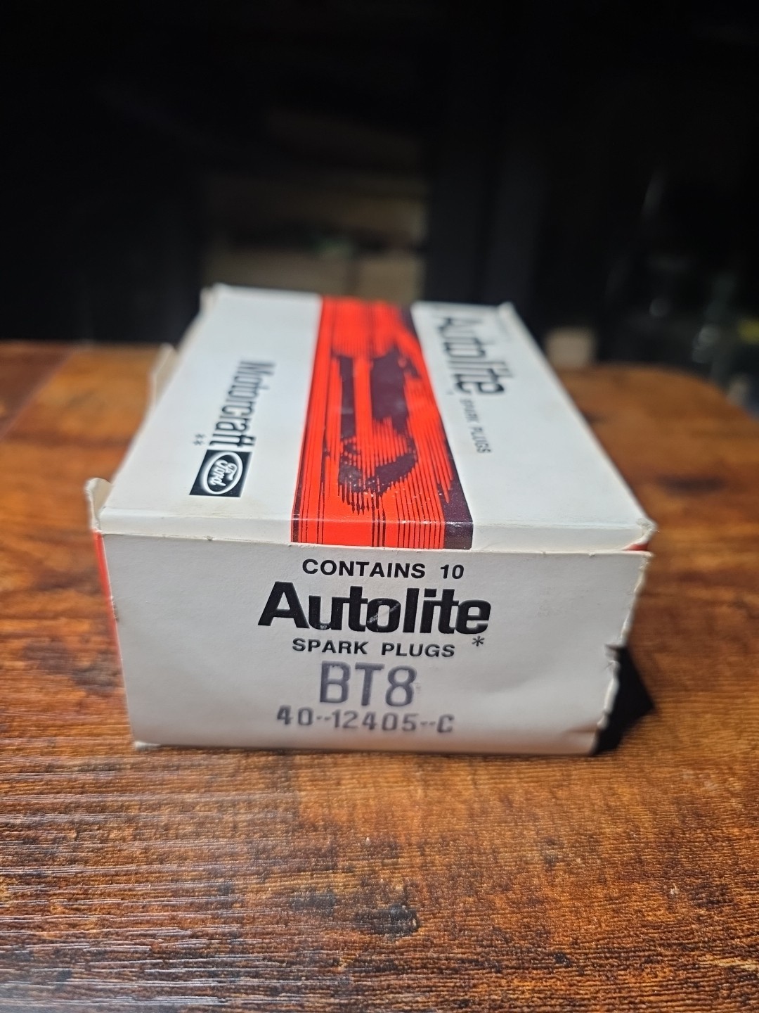 10 Vintage Autolite BT8 Spark Plugs NOS.