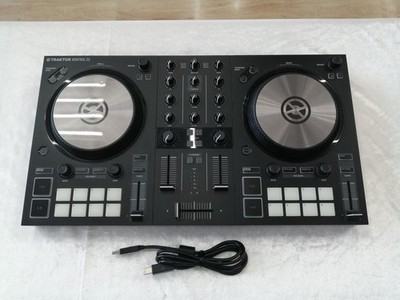 Native Instruments Traktor Kontrol S2 MK3 DJ Controller MIDI USB New
