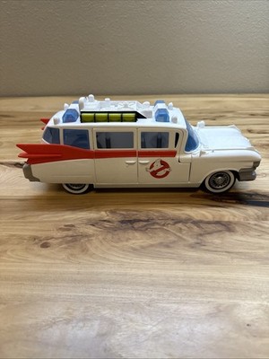 2020 Ghostbusters Movie ECTO-1 Hasbro Toy