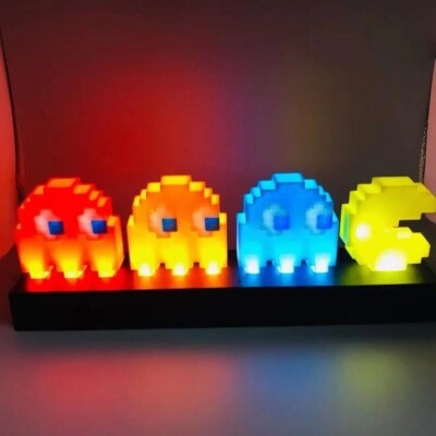 Pac Man und Geister Nachtlicht Halloween Lampe Sammelfigur Deko Geschenk