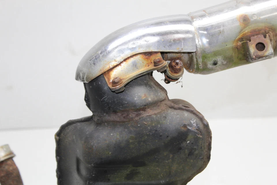 1984 HONDA SHADOW 500 VT500C FULL EXHAUST SYSTEM HEADERS PIPE MUFFLER - Image 4 of 4