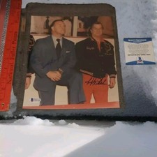 BECKETT BAS COA SCOTTY BOWMAN HOF & LEFTY WILSON DUAL SIGNED 8X10 NHL PHOTO 📸