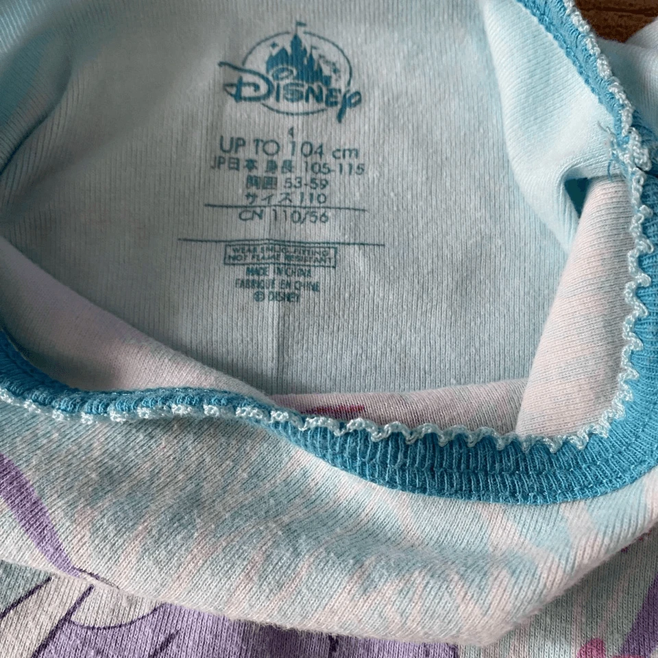 Juego de Pijama Disney Frozen Estampado Elsa Azul Foto 4 de 4