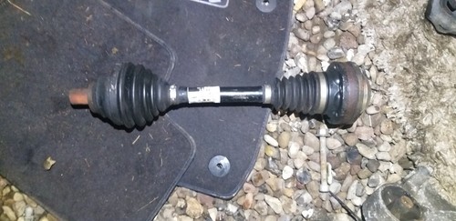 Antriebswelle Links 1K0407271 BJ Audi A3 VW Passat, Touran, Golf, Jetta. 2.0TDI