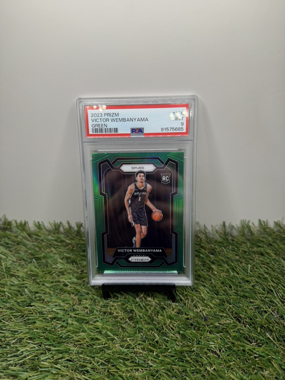 Victor Wembanyama 2023-24 Panini Prizm Green Prizm RC Rookie #136 - PSA 9