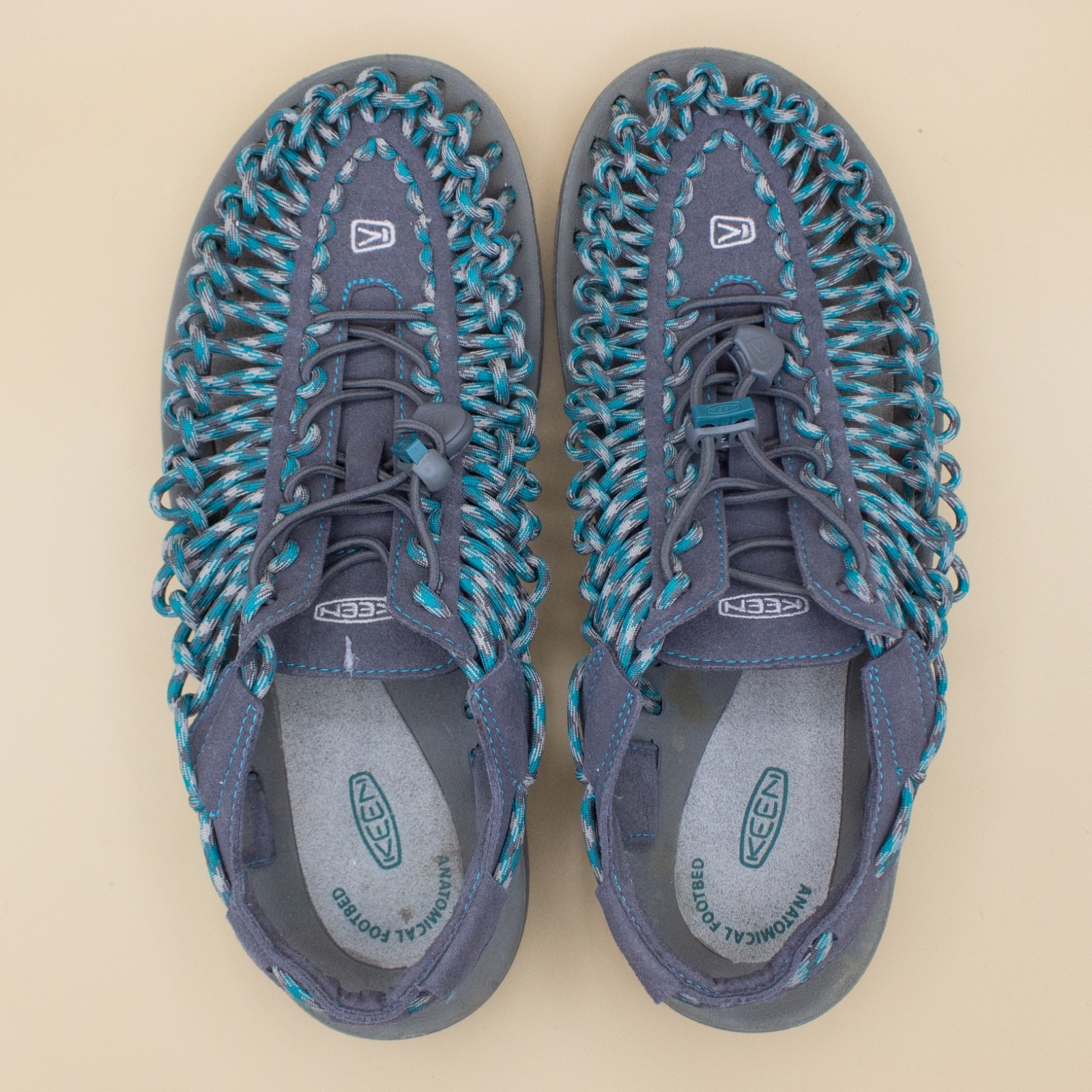 Sandali da esterno Keen Uneek in corda grigio blu acqua 1014113 donna taglia 10