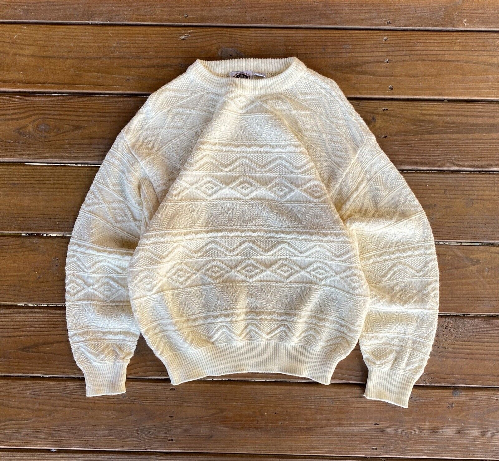 Vintage 1990s Cream 3D Textured Pattern Sweater - image 1
