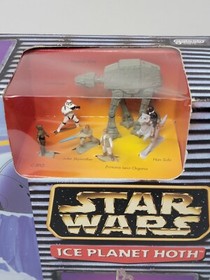 1996 Micro Machines Star Wars Ice Planet Hoth Playset Galoob NEW Princess Leia +