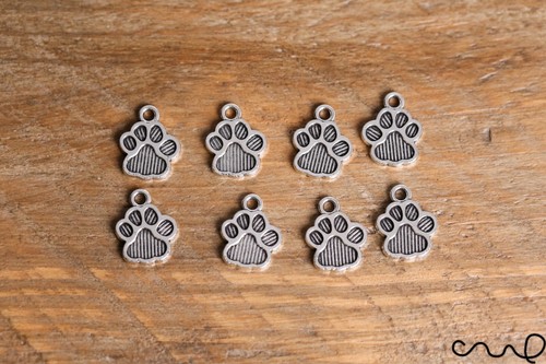 8 x Silver Dog Paw Metal Charms Small Jewellery Making Craft Double Sided - Picture 6 of 6