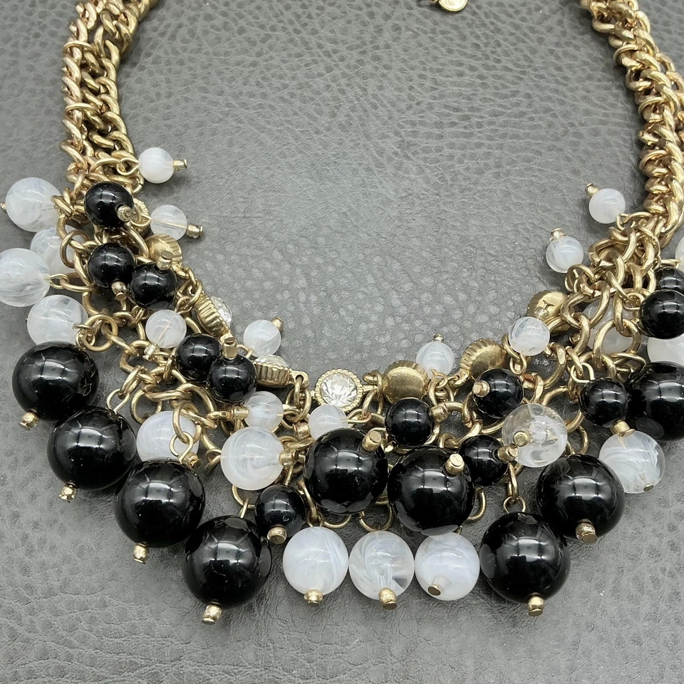 Collar Babero Talbots Distintivo Tono Dorado Negro Blanco Cuentas Racimo Cristal Foto 3 de 4