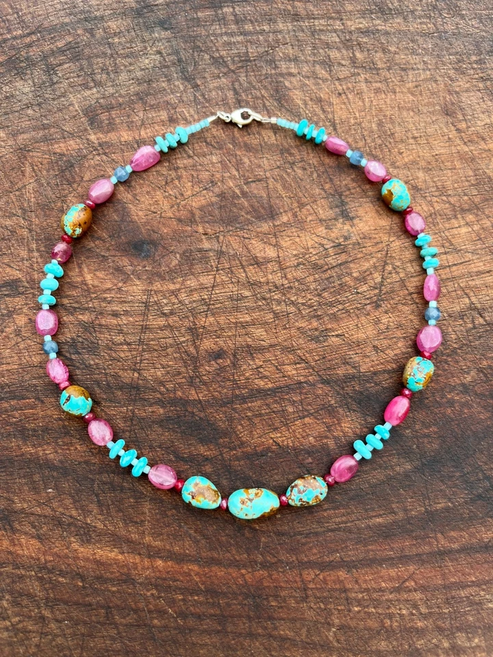 Collar Vaquera Vintage Número 8 y Turquesa Sonora, 16" Largo, 27g Peso