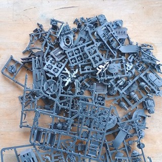 Games Workshop Warhammer Space Marine vehicle/Imperial Knight Spares