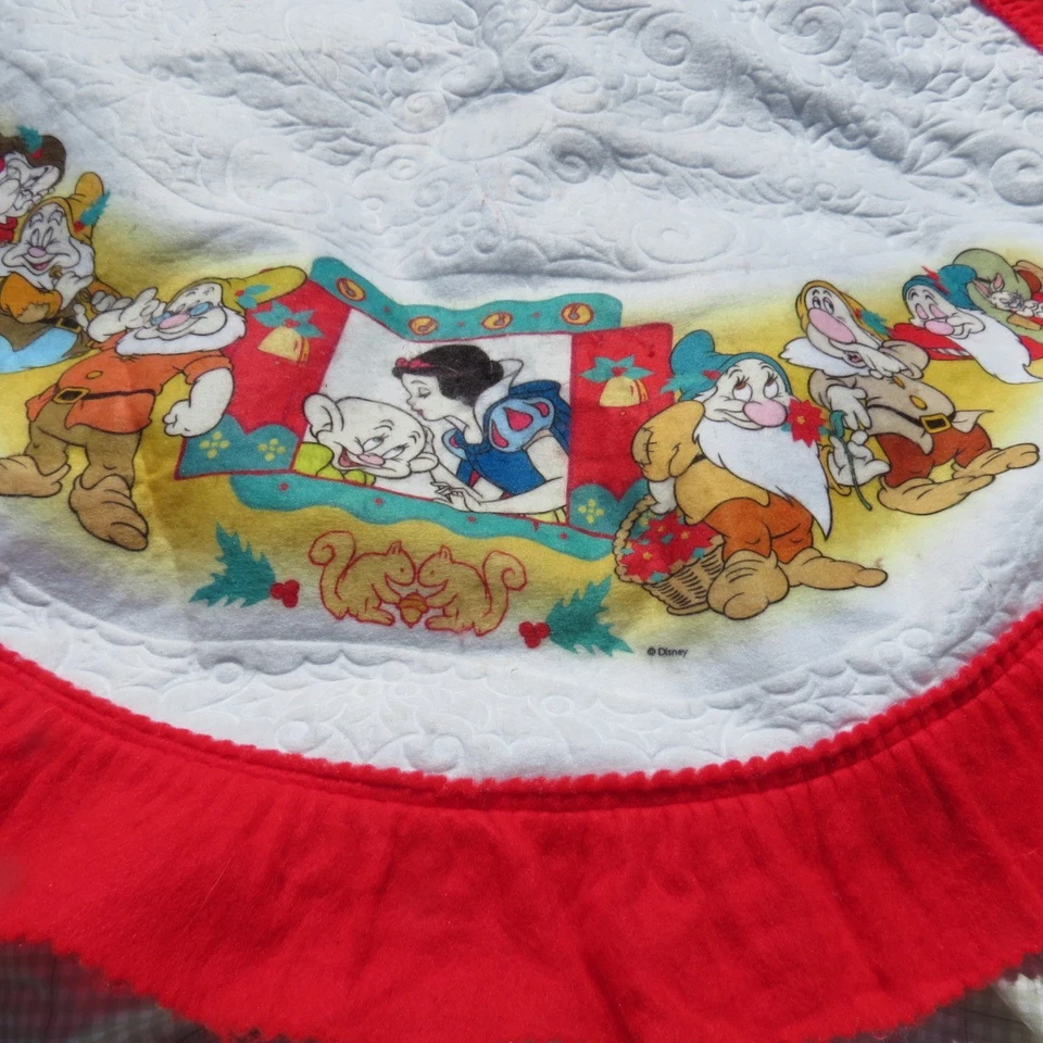 Vintage Felt Disney Snow White & Dwarfs Woodland Creatures Christmas Tree Skirt - Image 3 of 4