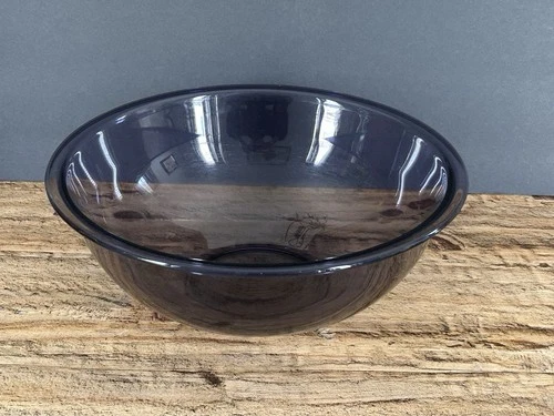 Pyrex 326 Plum Amethyst 4L Mixing Bowl Purple Glass Sculptured USA